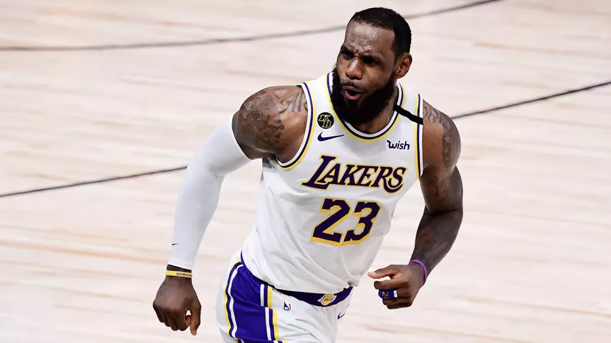 Basketball-Star LeBron James verrät das Geheimnis seiner Kohlenhydrat-Diät