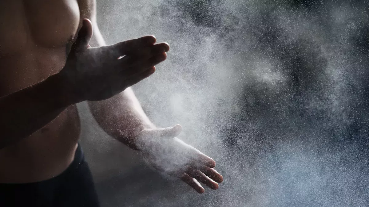 Bei dieser Sportart darf man sich nur mit der flachen Hand bekämpfen
