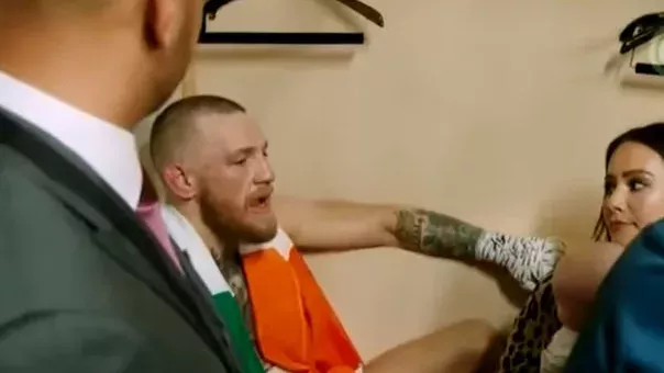 McGregor entschuldigt sich nach dem Kampf bei Dana White für seine Niederlage