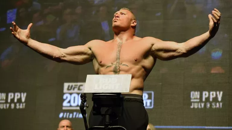Brock Lesnar könnte bei seinem Comeback auf einen der größten Stars der UFC treffen