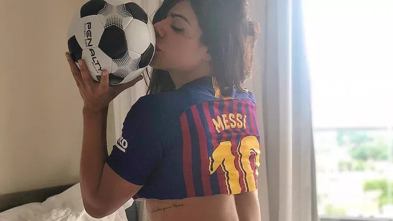 Brasilianisches Model zeigt ihr intimes Messi-Tattoo