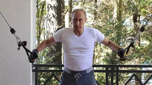 Wladimir Putin hat eine sehr intensive Trainingsroutine! So kannst du nachziehen!