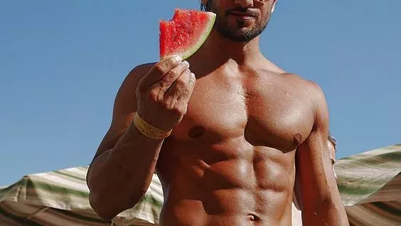 Entdeckt hier L-Citrullin, eine Aminosäure, die eure Leistungskraft beim Krafttraining steigert!