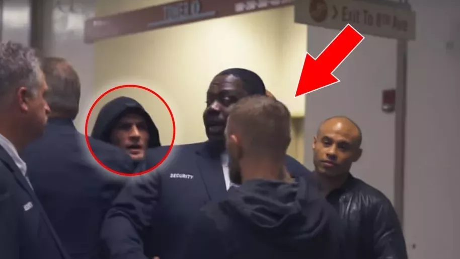 Conor McGregor und Khabib Nurmagomedov streiten sich bei der UFC 205
