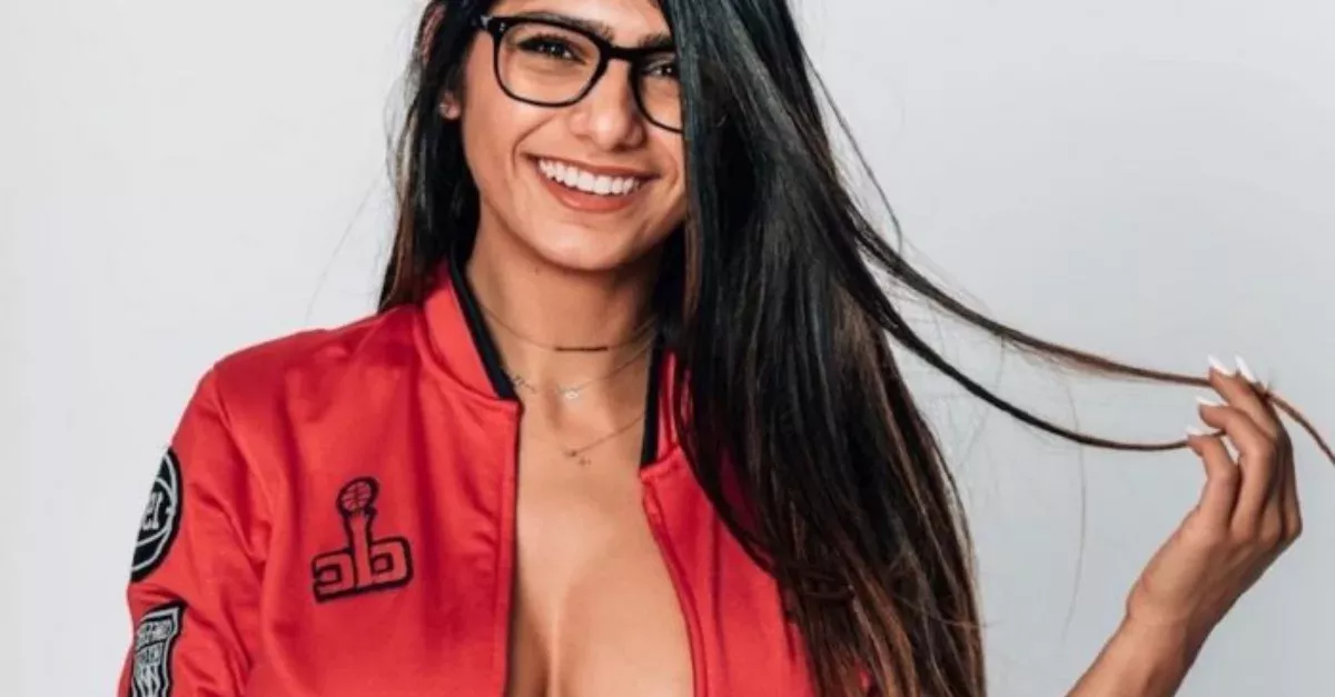 Mia Khalifa: Ihre unglaubliche Verwandlung vom Mauerblümchen zum "Film"-Star