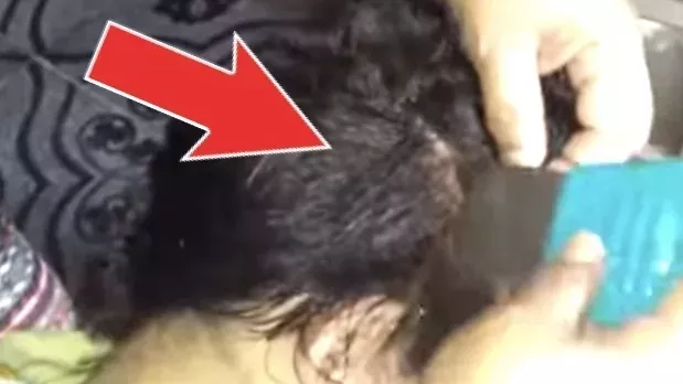 Was diese Mutter auf dem Kopf ihres Sohnes entdeckt, ist unfassbar!