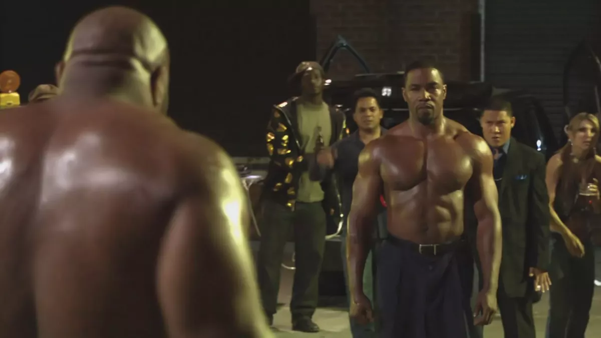Michael Jai White kämpft in "Blood and Bone" gegen Bob Sapp
