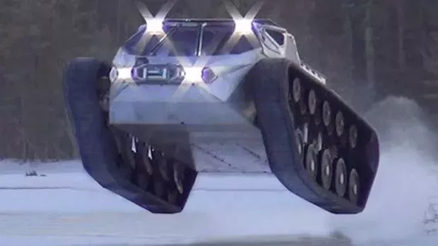 Ripsaw EV2: Das Offroad-Monster, das niemand aufhalten kann!