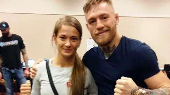 Karolina Kowalkiewicz verrät, was ihr Conor McGregor nach dem Bus-Angriff geschrieben hat