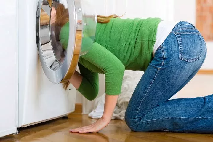 Dahin verschwinden eure Socken beim Waschen