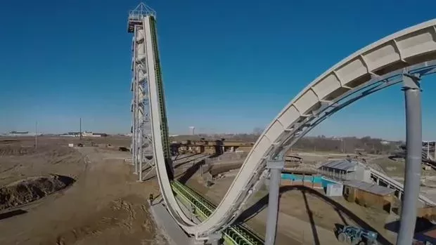 Das ist "Verrückt", die größte Wasserrutsche der Welt
