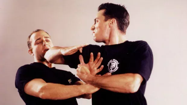 Krav Maga: So siegen Sie im Straßenkampf