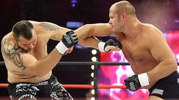 Beeindruckender Sieg von Fedor Emelianenko über Tim Sylvia in nur 36 Sekunden!