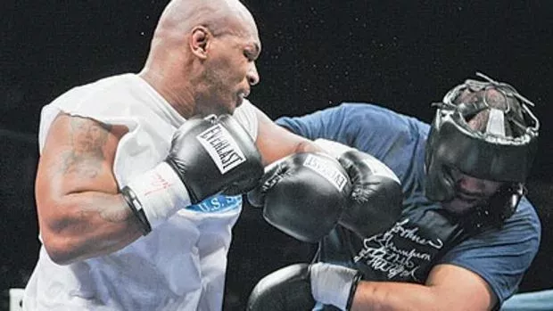 Wenn Mike Tyson seinen Sparringspartner beim Training quält