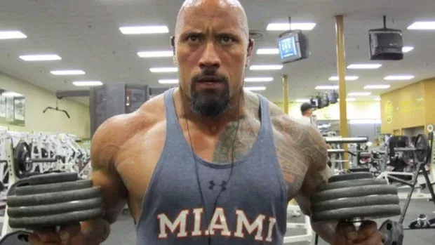 Muskeltraining mit Dwayne "The Rock" Johnson