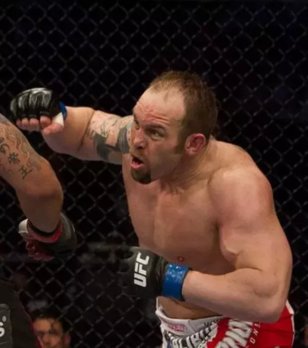 Conor Mcgregor, Chuck Liddell… Die 10 besten Kämpfer mit der größten Schlagkraft in der MMA Geschichte