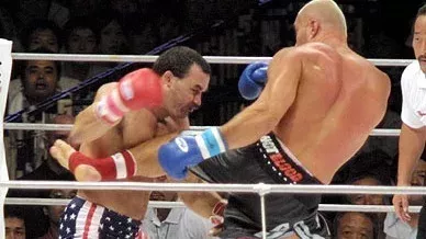 Als die MMA-Legende Don Frye den Fehler begeht, nach K-1-Regeln zu kämpfen