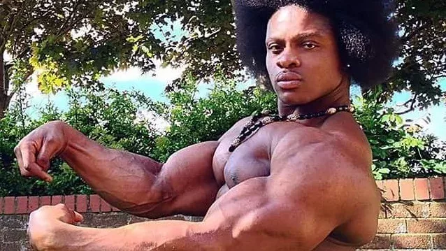 Nana Asante beeindruckt beim Training