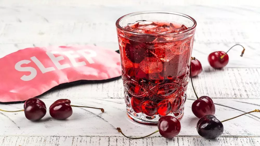 "Sleepy Girl Mocktail": Was bringt der TikTok-Trend wirklich?