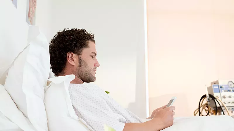 Neue Technologie richtet enorme gesundheitliche Schäden bei Handynutzern an