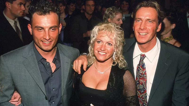 Blutiger Unfall: Ex-Big-Brother-Star.schneidet sich Pulsadern auf