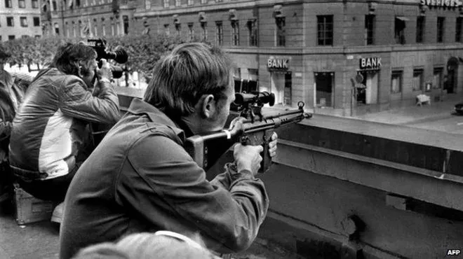 Stockholm-Syndrom: Definition, Ursachen, Behandlung