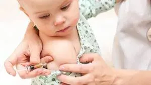 Keuchhusten: Impfung, Symptome, Inkubationszeit, Diagnose, Behandlung, was ist Pertussis und erkranken auch Erwachsene?