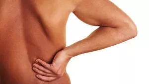 Skoliose: Definition, Übungen, OP, Korsett, Symptome, Behandlung und Therapie