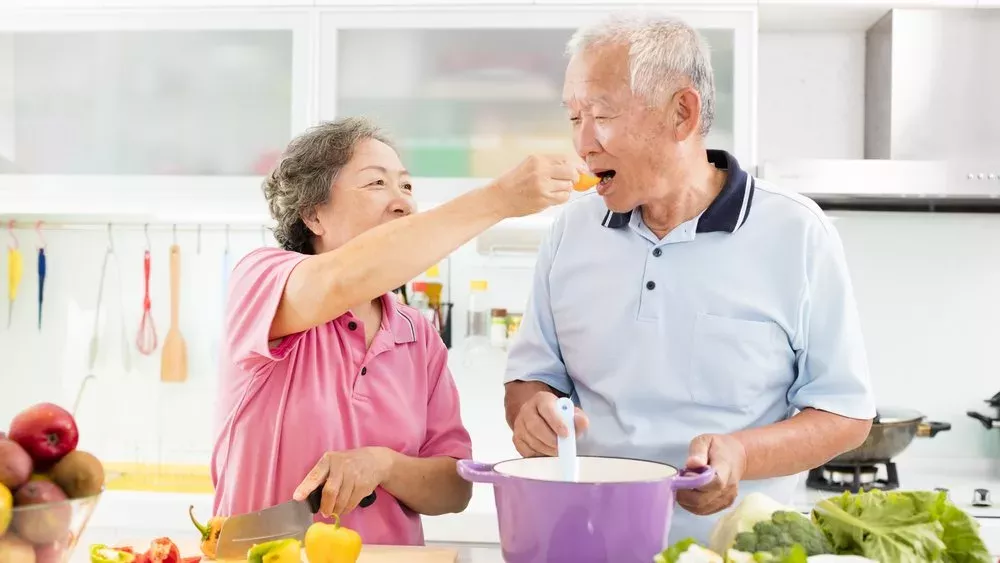 Japanische Ernährung: Das steckt hinter dem Konzept "Hara hachi bu"