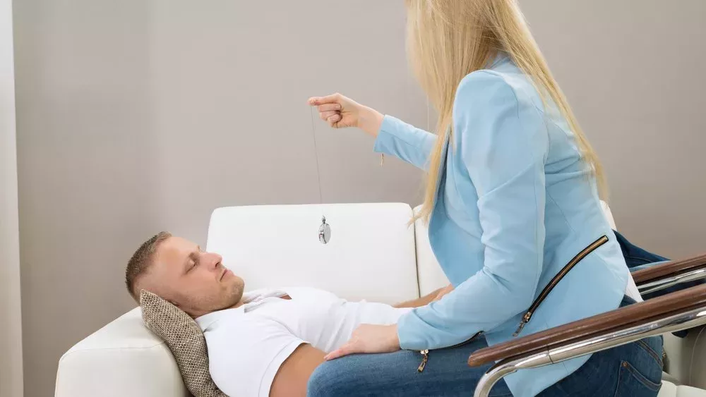 Von Burnout bis Depression: Wann Hypnotherapie helfen kann