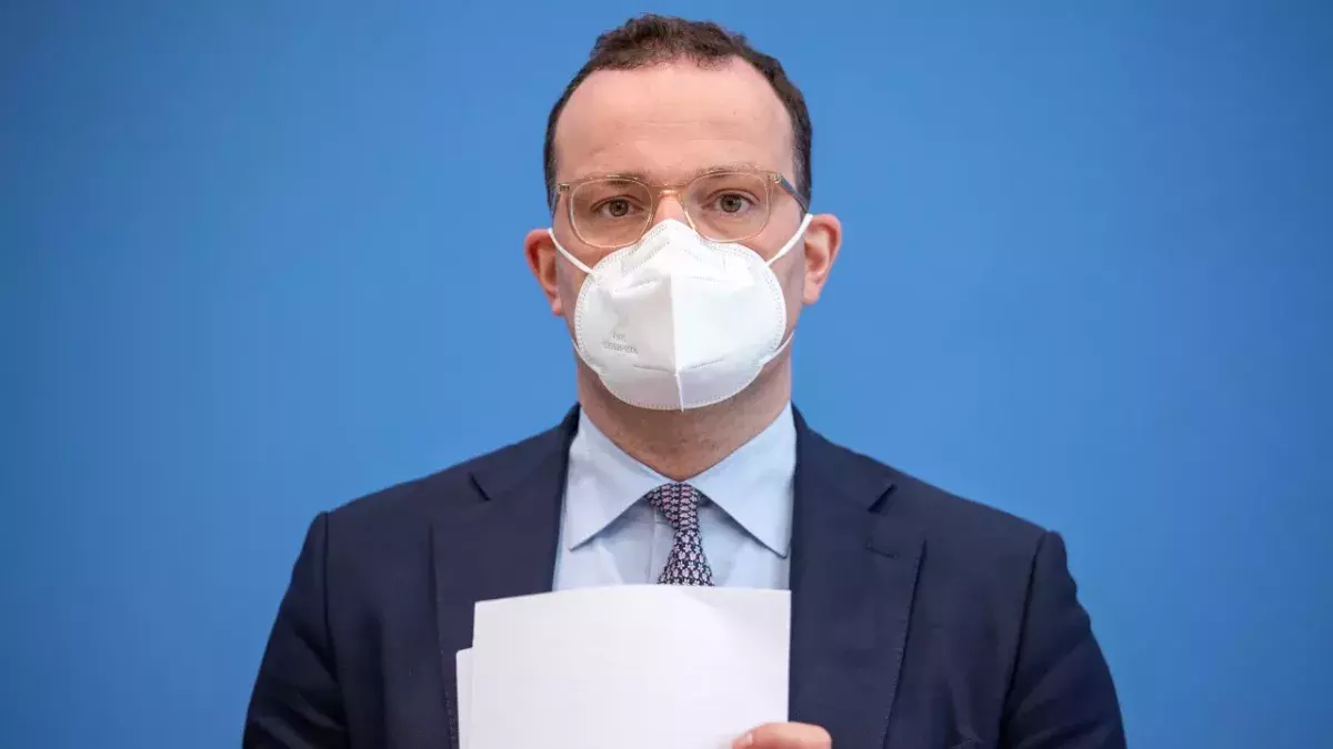 Jens Spahn rät zum Durchhalten bis ins Frühjahr