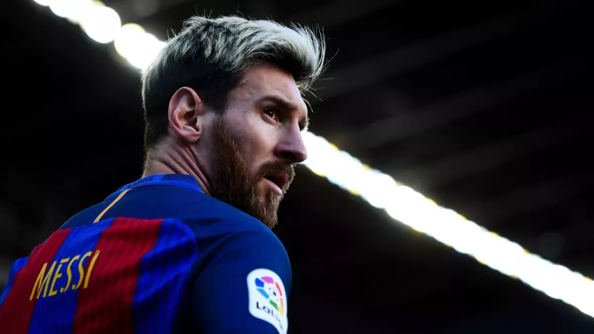 Ist Lionel Messi verantwortlich für den Barca-Bankrott?