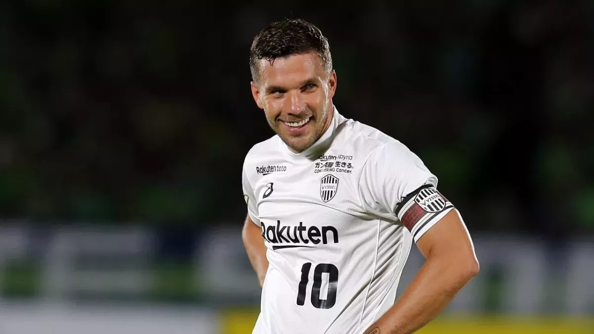 Lukas Podolskis zweites Standbein ist die Gastronomie