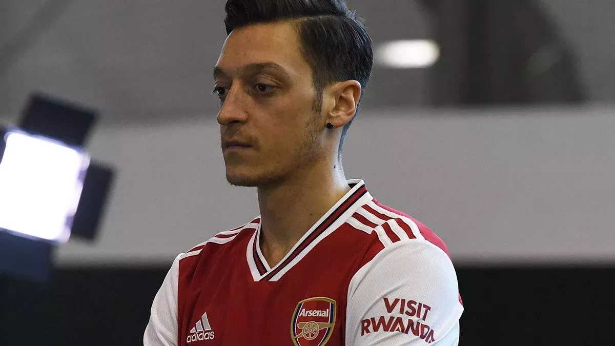 Mesut Özil