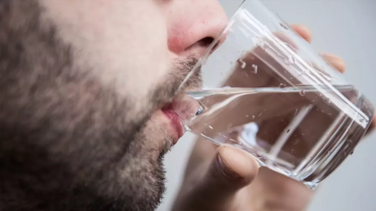 20 Liter Wasser am Tag sind viel zu viel