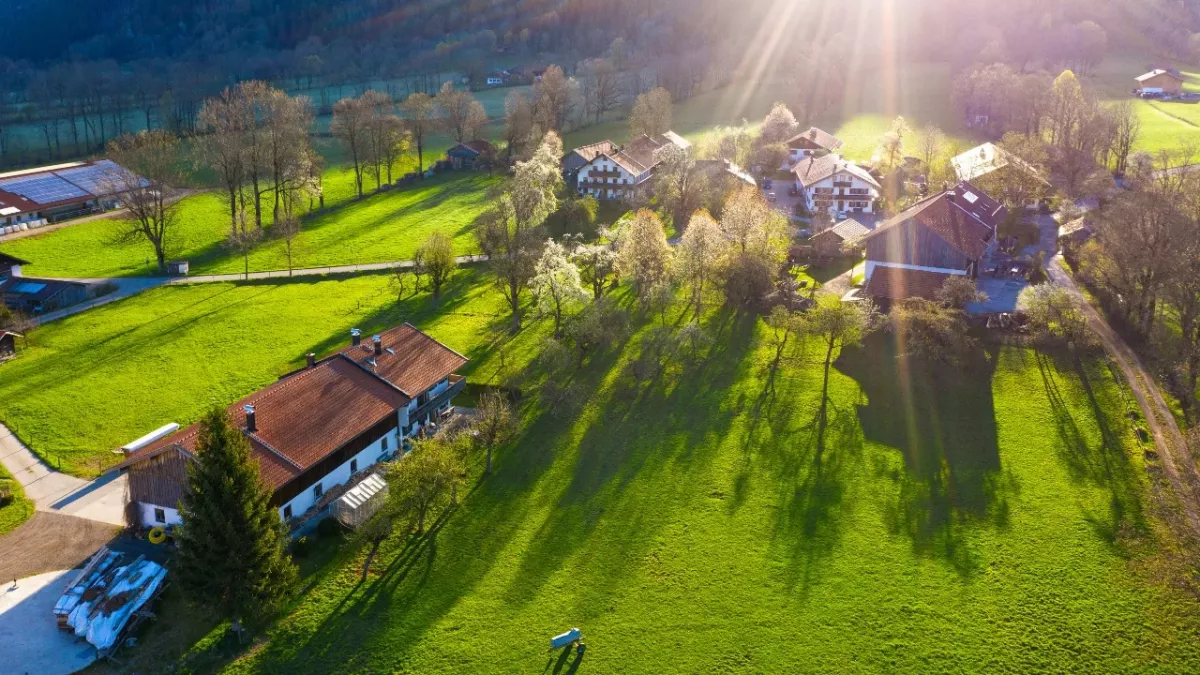 Deutsches Dorf schafft es über ein Jahr Corona-Pandemie ohne einzige Infektion.