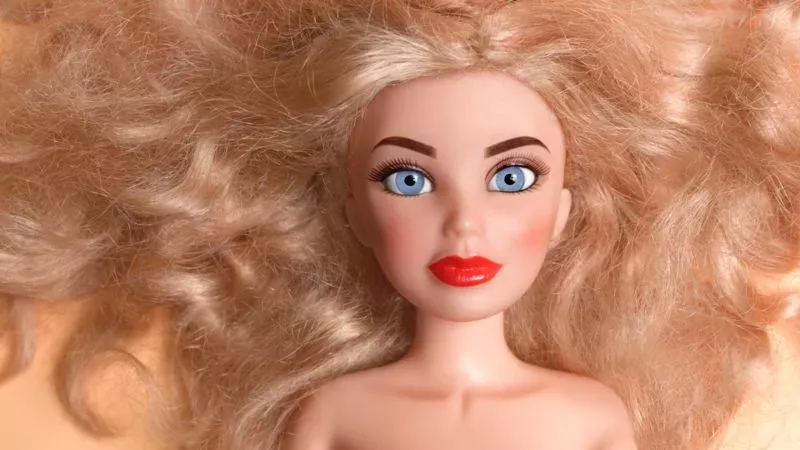 Die provokante Unterwäsche dieser Puppen sorgt für Kontroversen