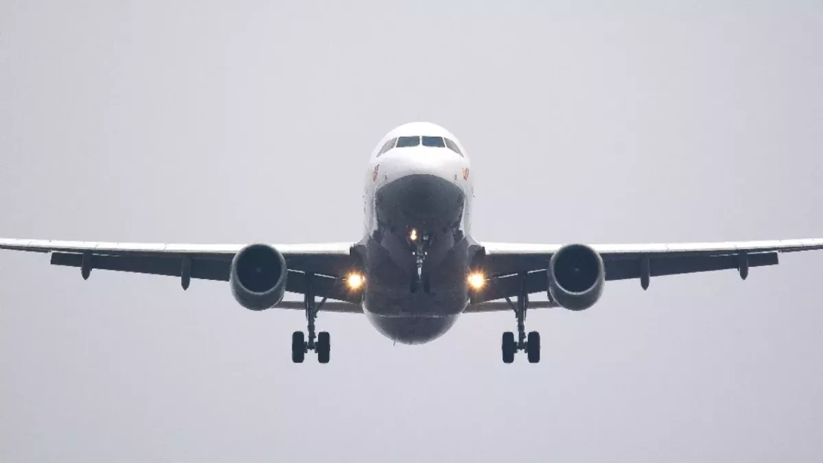 Heftige Flugzeuglandung