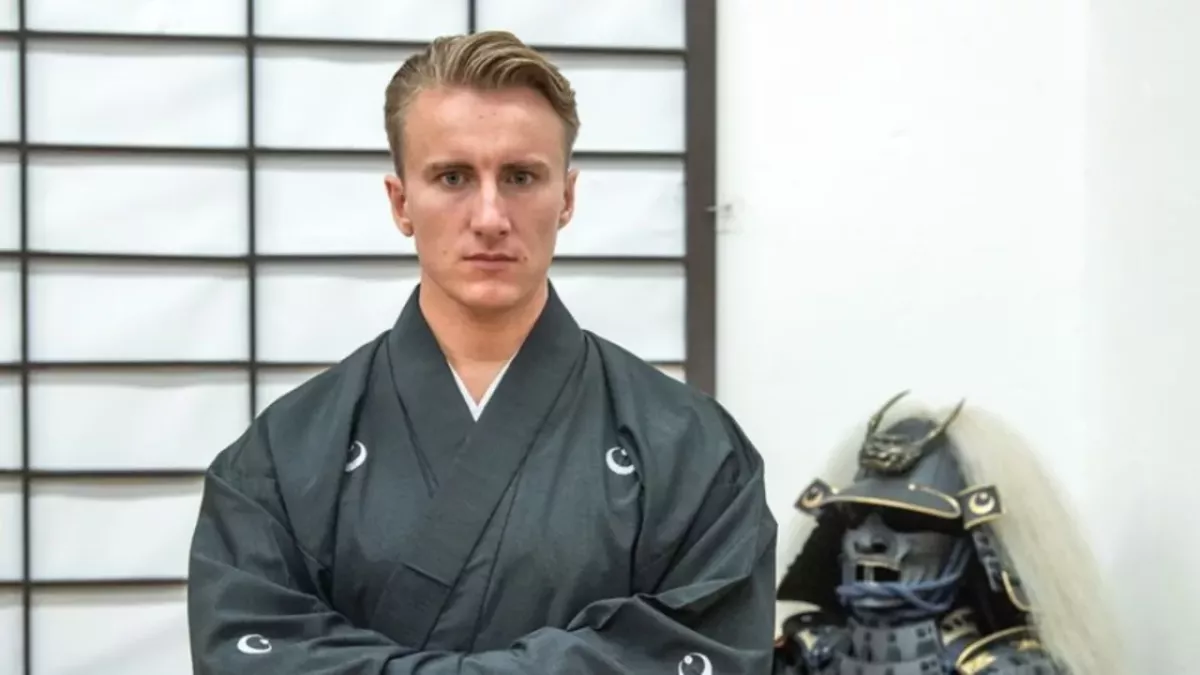 Münchner wird von japanischem Samurai adoptiert