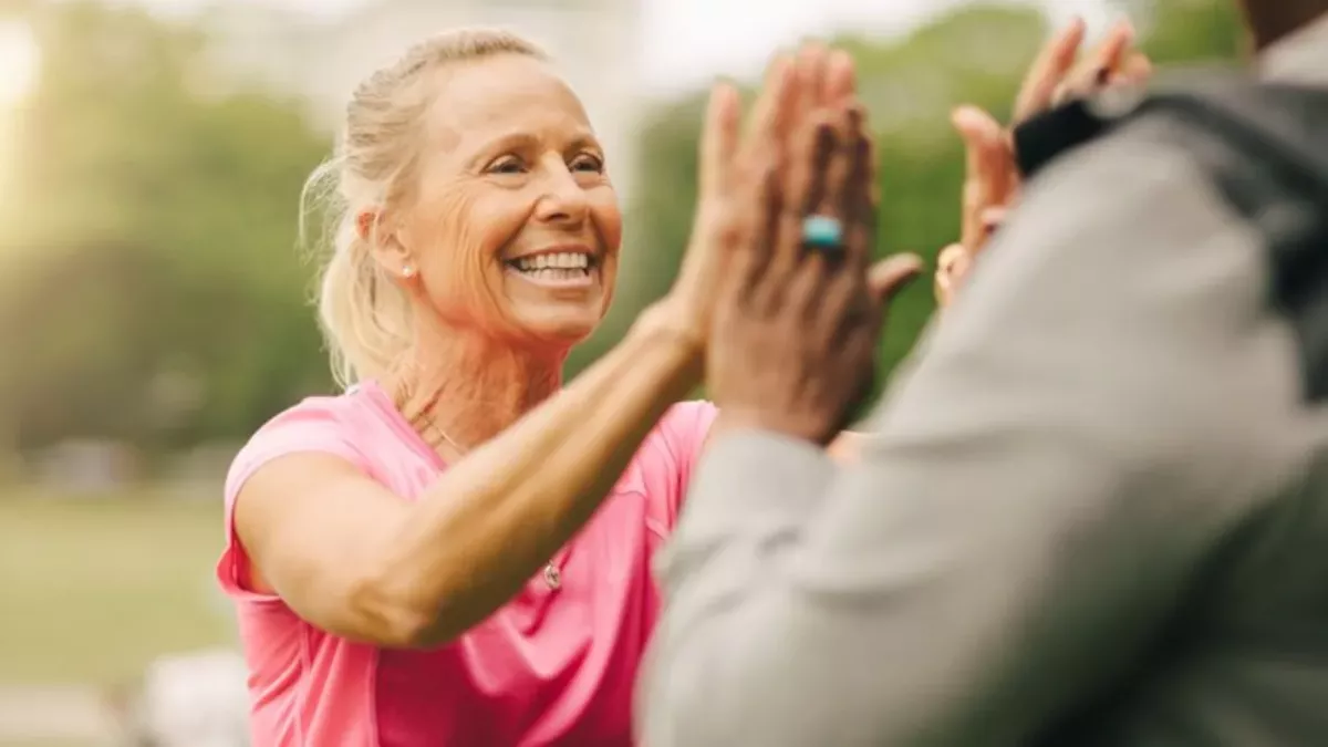 Oma verwandelt sich mit Krafttraining vom Übergewicht zur Bodybuilderin