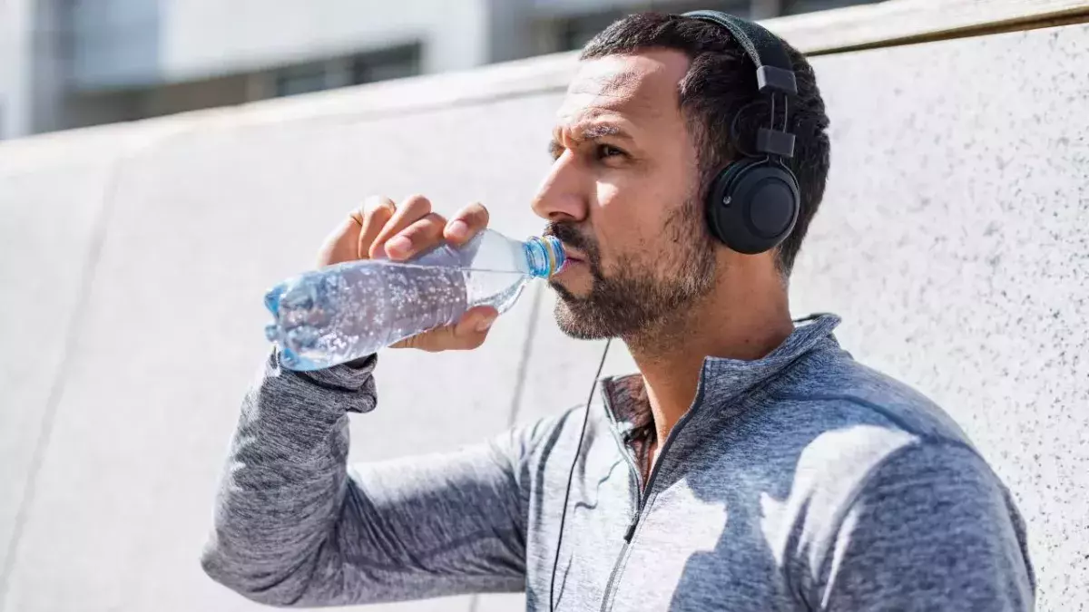 Auf diese Inhaltsstoffe im Mineralwasser kommt es an.