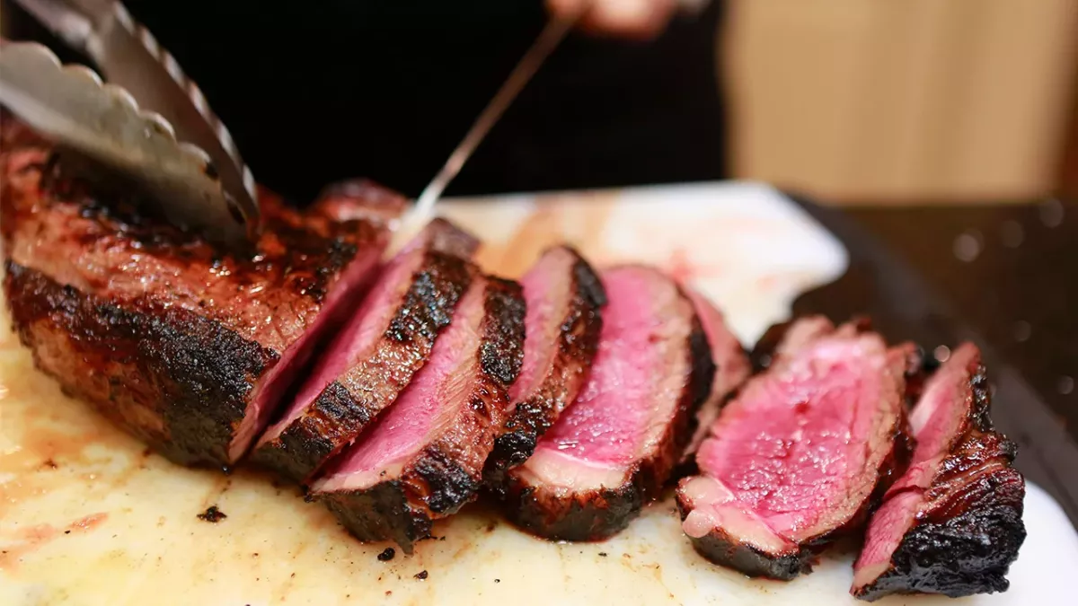 Blutig, medium oder durch? Eine Garstufe von Fleisch gefährdet die Gesundheit