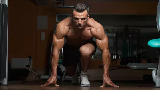Das Ein-Bein-Burpee: Auf den richtigen Bewegungsablauf kommt es an