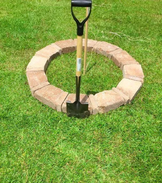 Garten: Gemütliches Sitzrund für wenig Geld