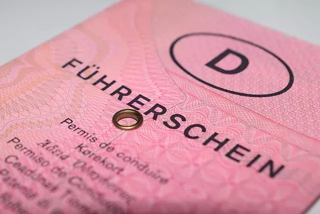 Den rosa Papierführerschein wird es bald nicht mehr geben
