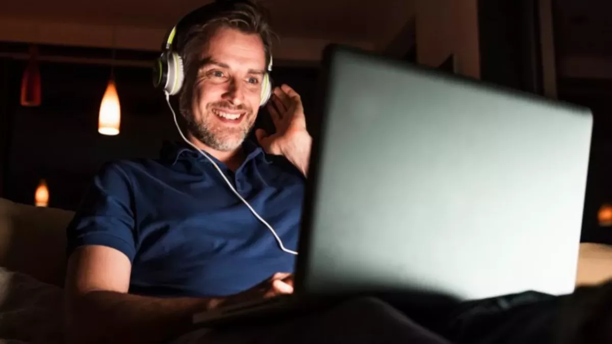 Netflix im Bett genießen: Diese Funktion wird euer Leben verändern