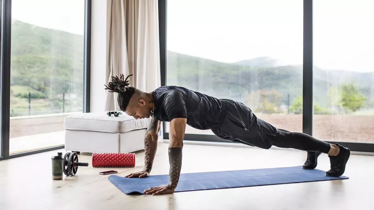 Workout in den eigenen vier Wänden: In 5 Schritten macht ihr euch euer Fitnessstudio selbst!