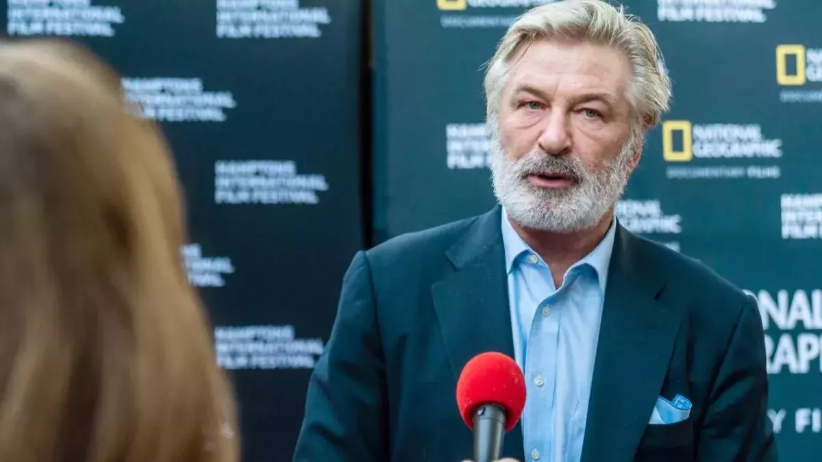 Alec Baldwin: Skript-Aufseherin reicht Klage ein