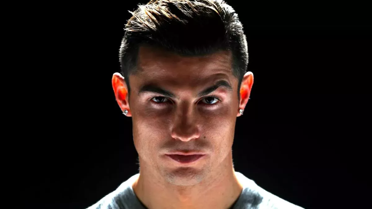 Cristiano Ronaldo ist auf dem Boden geblieben.