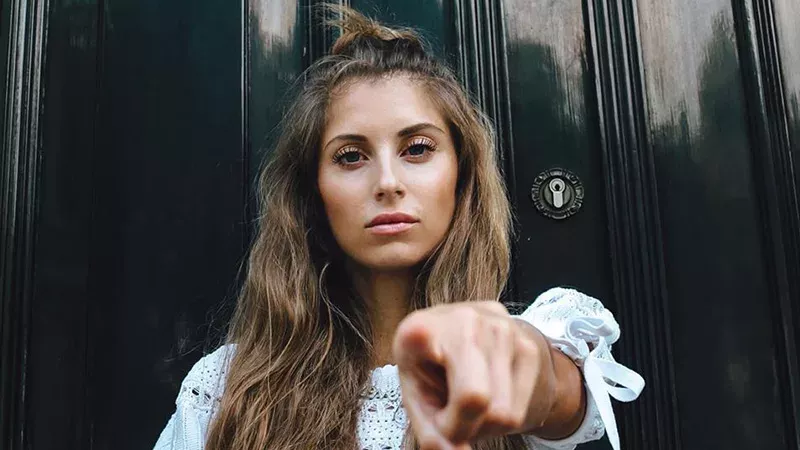 Cathy Hummels: "Es ist verdammt einfach, anonym mit dem Finger auf andere zu zeigen"